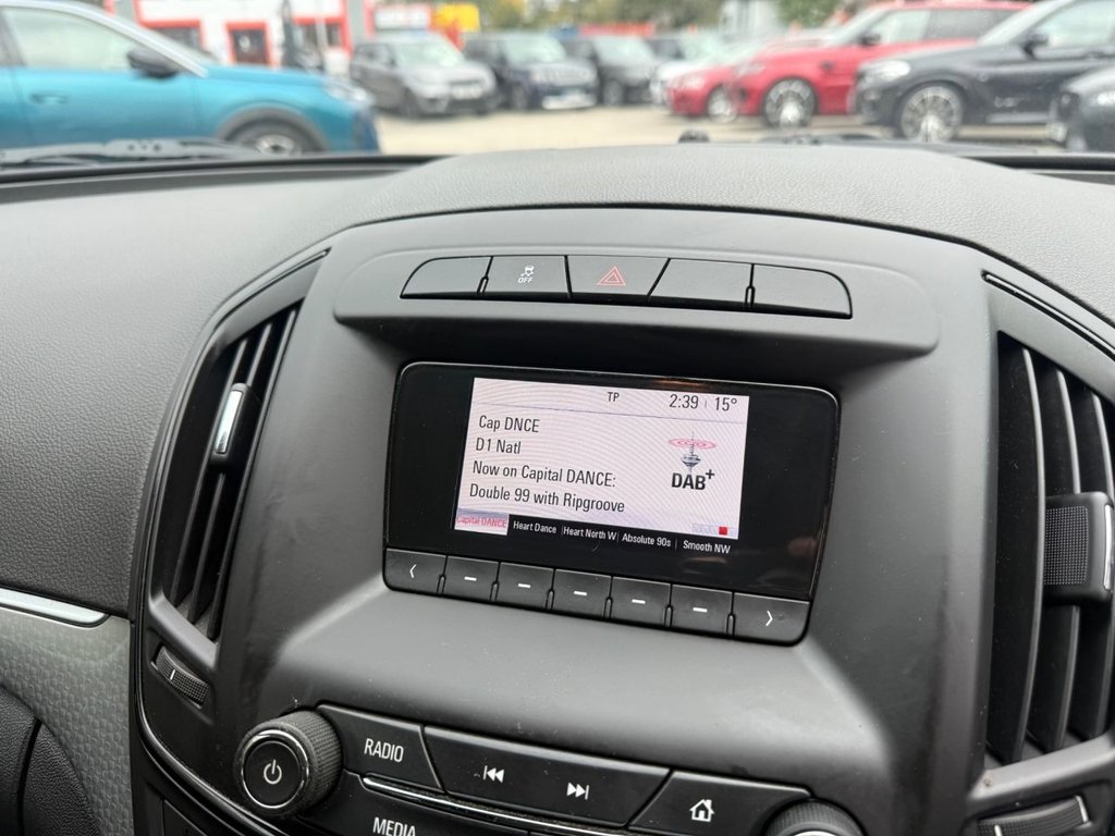 Used Vauxhall Insignia 2015 for sale - 76685987: Photo 19