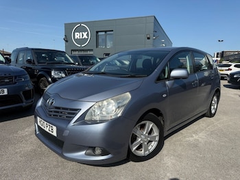 Used Toyota Verso 2010 for sale - 78996355: Photo