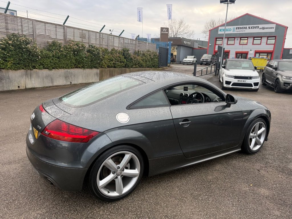 Used Audi TT 2010 for sale - 76768799: Photo 9