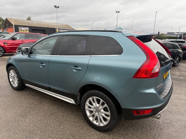 Used Volvo XC60 2009 for sale - 76105753: Photo 4