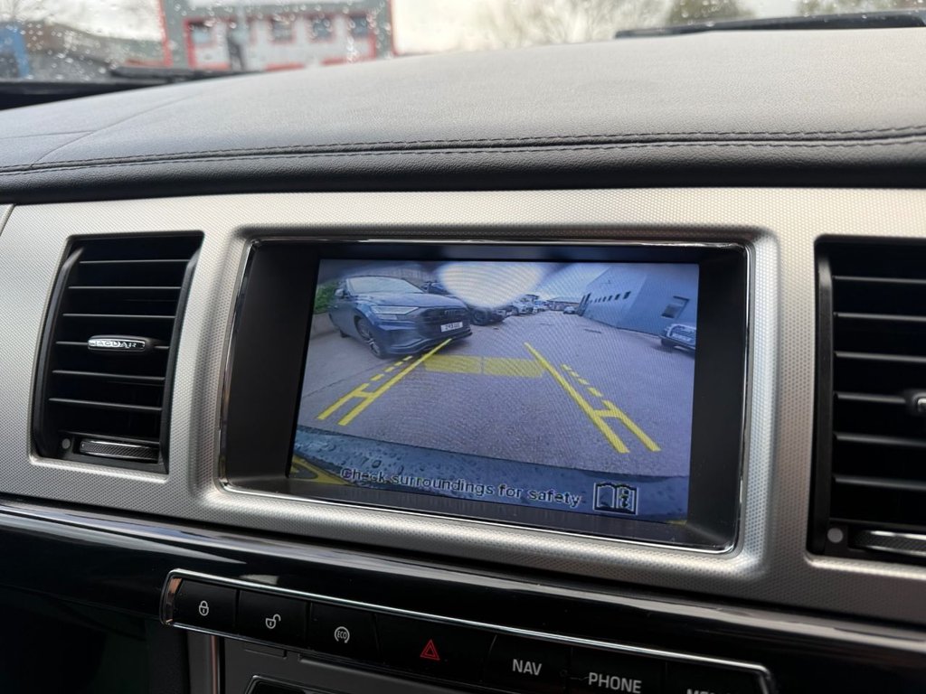 Used Jaguar XF 2013 for sale - 76582169: Photo 21