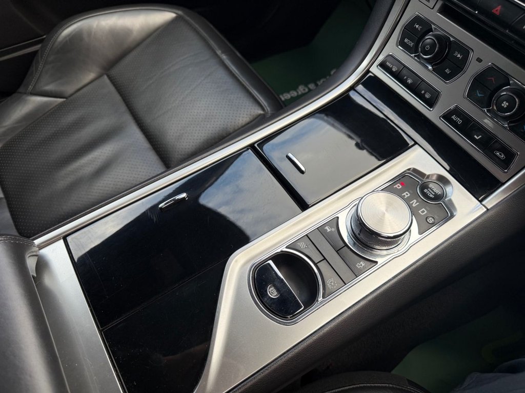 Used Jaguar XF 2013 for sale - 76582169: Photo 27