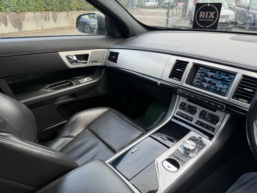 Used Jaguar XF 2013 for sale - 76582169: Photo 28