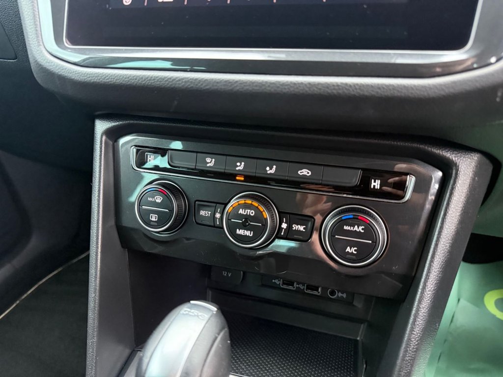 Used Volkswagen Tiguan 2018 for sale - 76323533: Photo 20