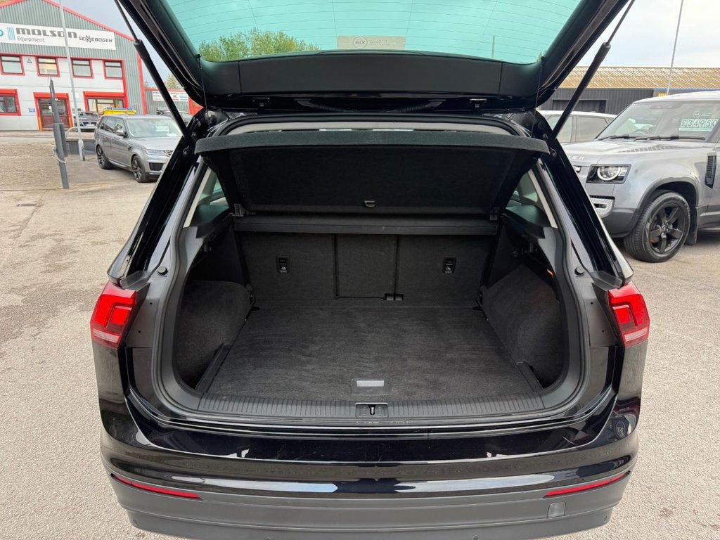 Used Volkswagen Tiguan 2018 for sale - 76323533: Photo 7