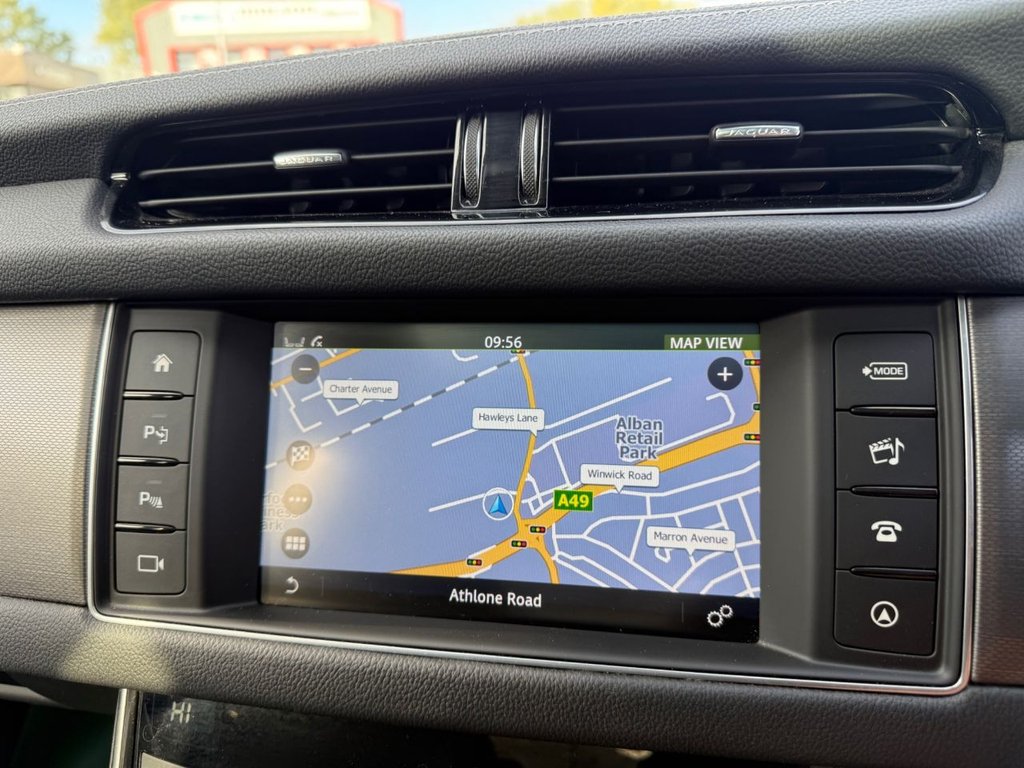 Used Jaguar XF 2016 for sale - 75974271: Photo 25