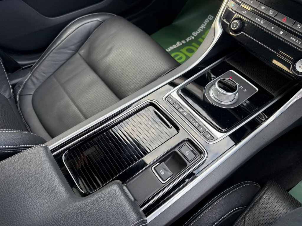 Used Jaguar XF 2016 for sale - 75974271: Photo 28