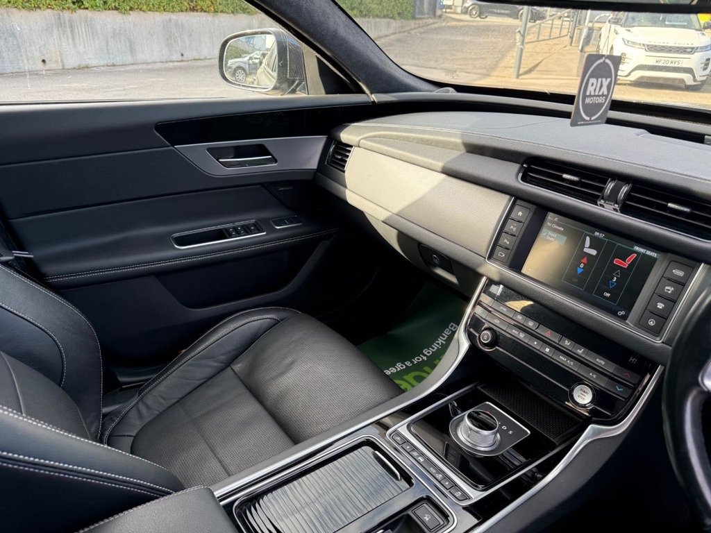 Used Jaguar XF 2016 for sale - 75974271: Photo 29