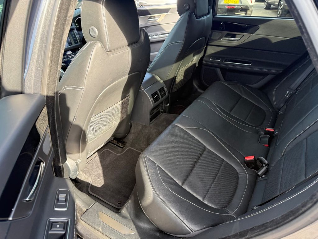 Used Jaguar XF 2016 for sale - 75974271: Photo 31