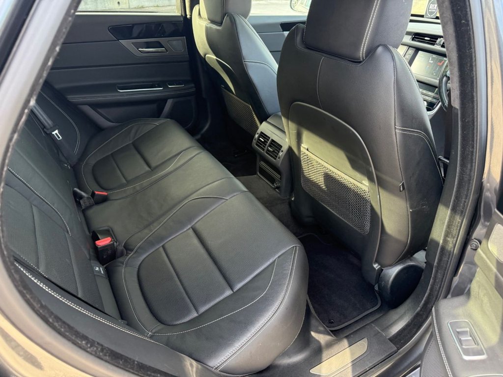 Used Jaguar XF 2016 for sale - 75974271: Photo 32
