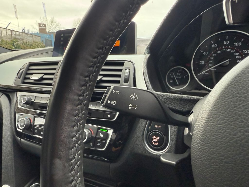 Used BMW 3 Series 2018 for sale - 77212329: Photo 18