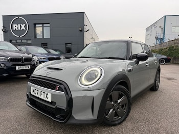 2022 (71) - 2.0 Cooper S Classic Hatchback 5dr Petrol Manual Euro 6-1 OWNER FROM NEW-MO