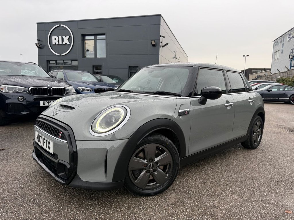 Used MINI Hatch 2022 for sale - 77133565: Photo 2