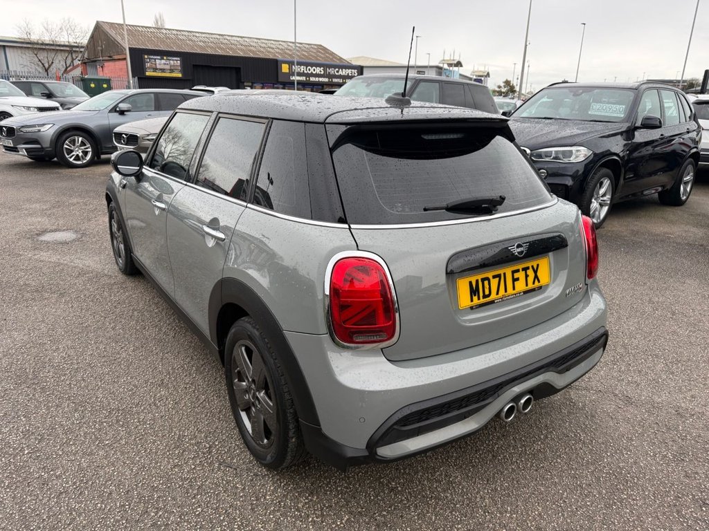 Used MINI Hatch 2022 for sale - 77133565: Photo 5