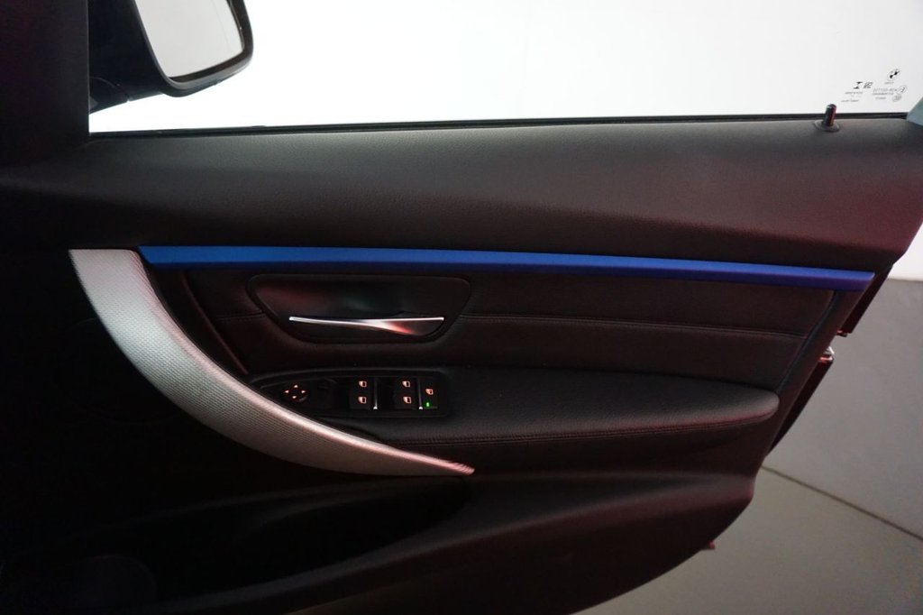 Used BMW 3 Series 2017 for sale - 76080683: Photo 17