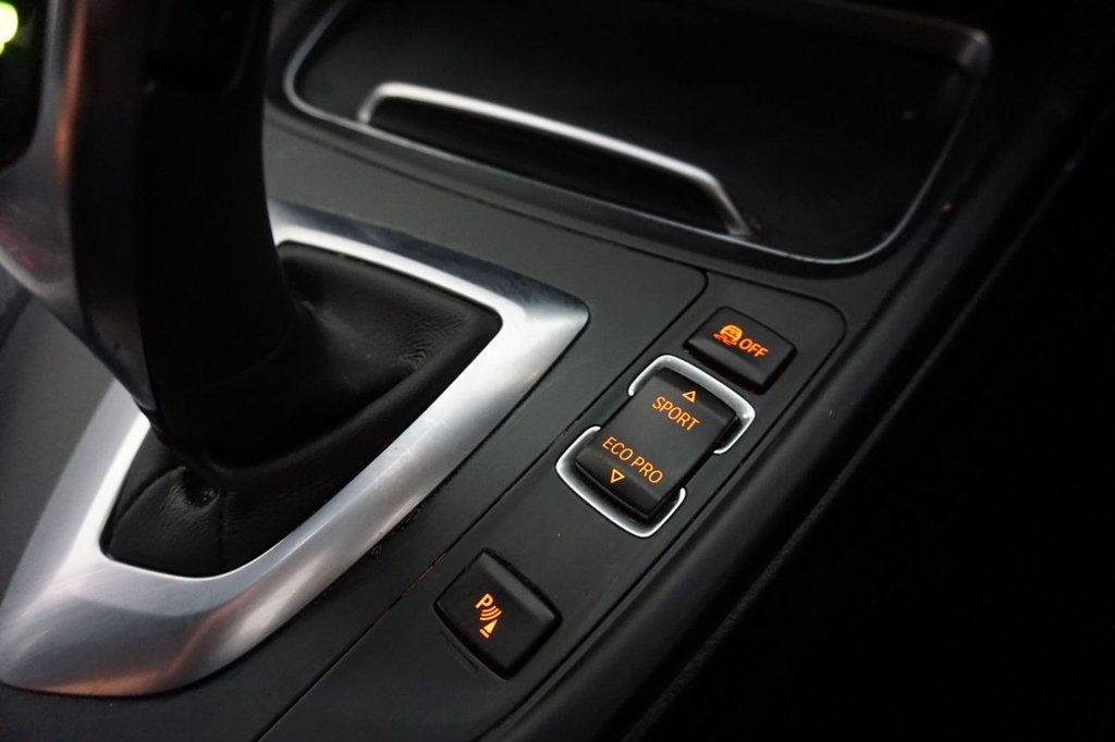 Used BMW 3 Series 2017 for sale - 76080683: Photo 22