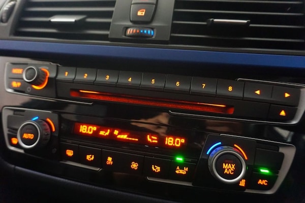 Used BMW 3 Series 2017 for sale - 76080683: Photo 24