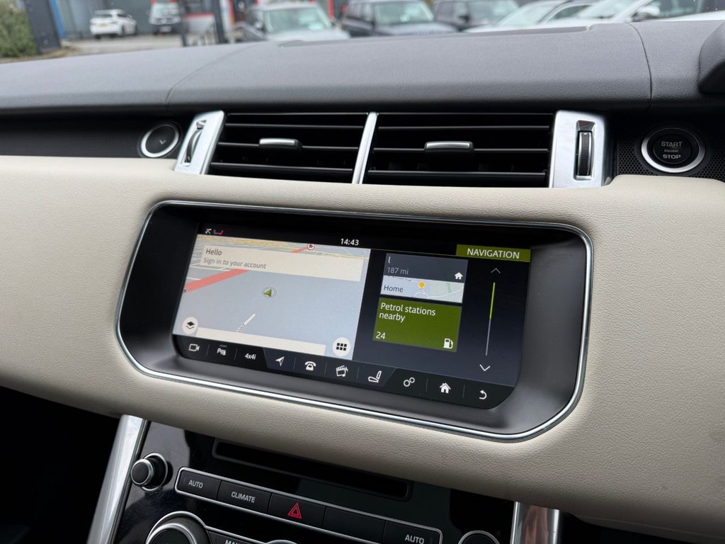 Used Land Rover Range Rover Sport 2017 for sale - 76266775: Photo 21