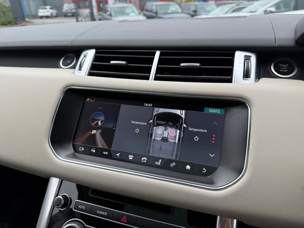 Used Land Rover Range Rover Sport 2017 for sale - 76266775: Photo 25