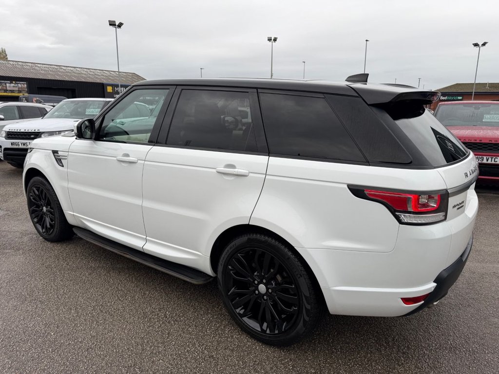 Used Land Rover Range Rover Sport 2017 for sale - 76266775: Photo 4