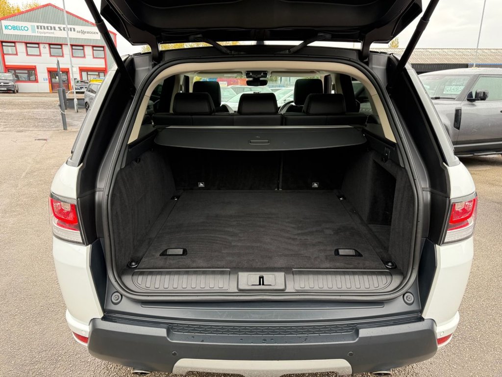 Used Land Rover Range Rover Sport 2017 for sale - 76266775: Photo 7