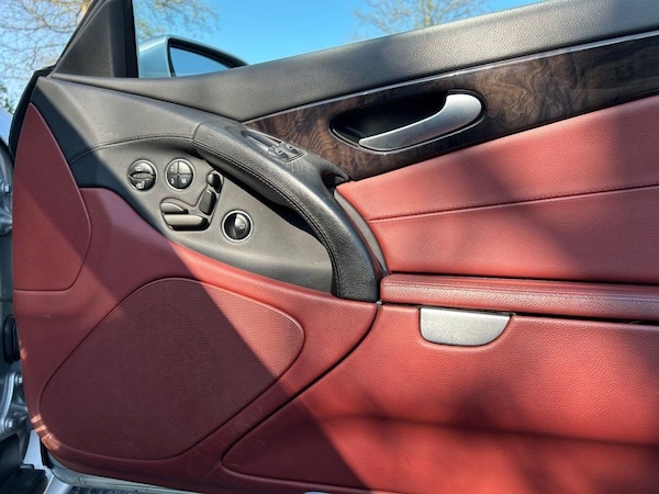 Used Mercedes-Benz SL 2007 for sale - 75554036: Photo 16