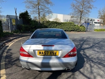 Used Mercedes-Benz SL 2007 for sale - 75554036: Photo