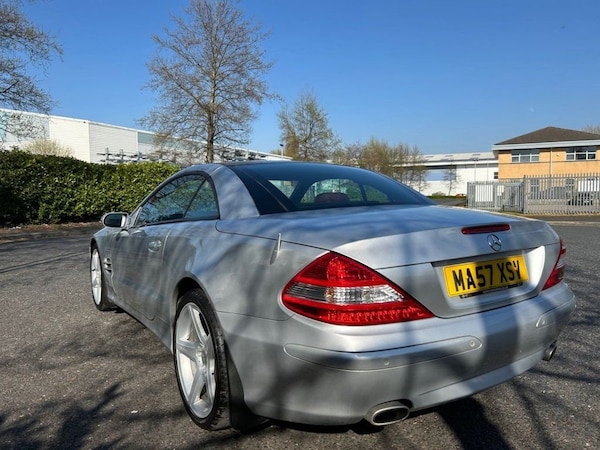 Used Mercedes-Benz SL 2007 for sale - 75554036: Photo 5