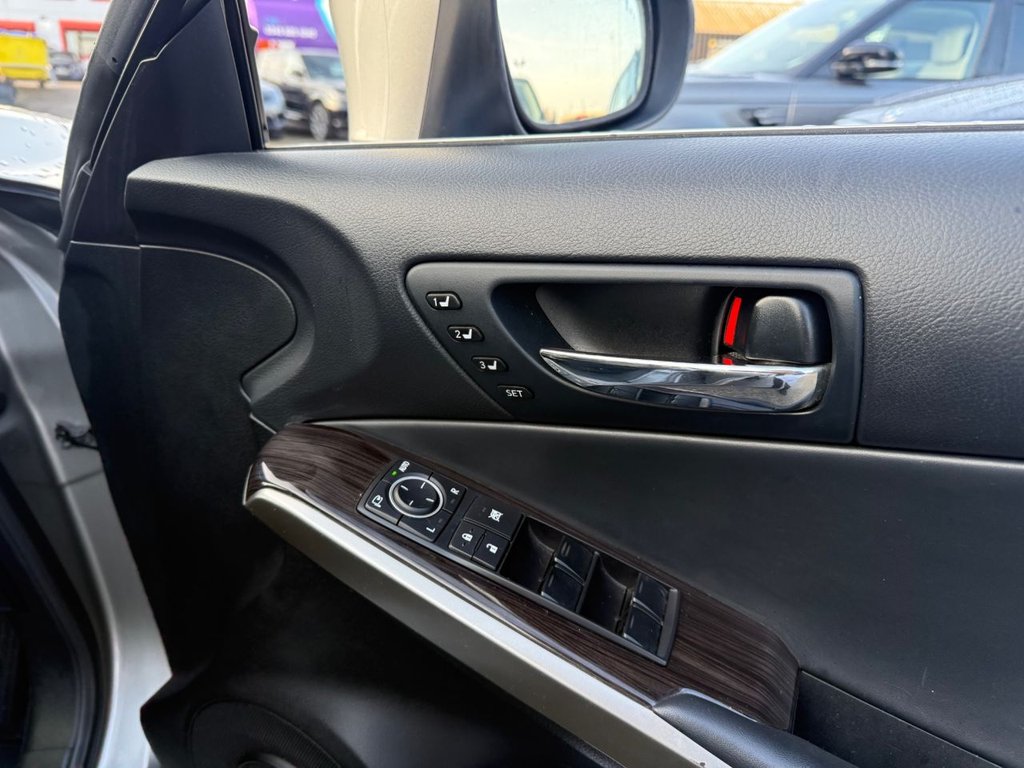 Used Lexus IS 2014 for sale - 77153290: Photo 15