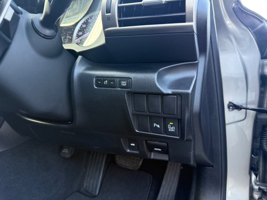 Used Lexus IS 2014 for sale - 77153290: Photo 19