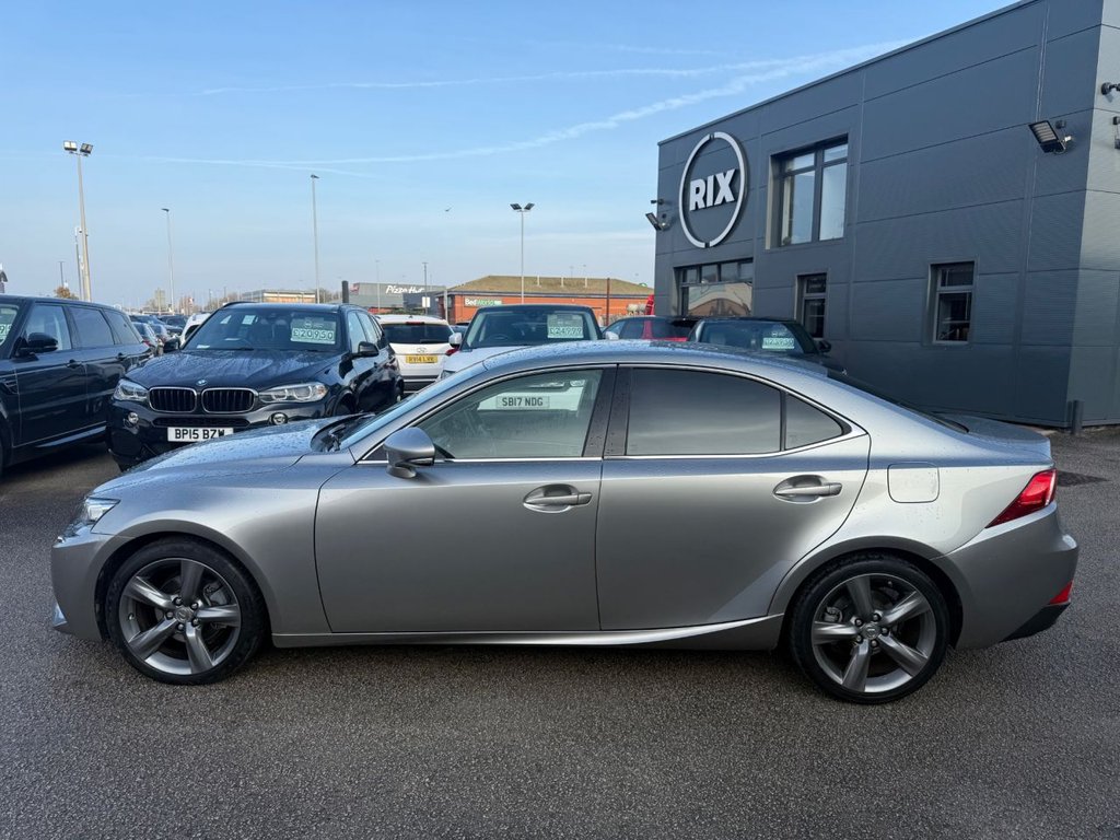 Used Lexus IS 2014 for sale - 77153290: Photo 3