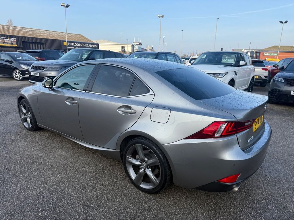 Used Lexus IS 2014 for sale - 77153290: Photo 4