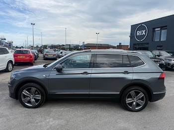 Used Volkswagen Tiguan Allspace 2018 for sale - 79371031: Photo