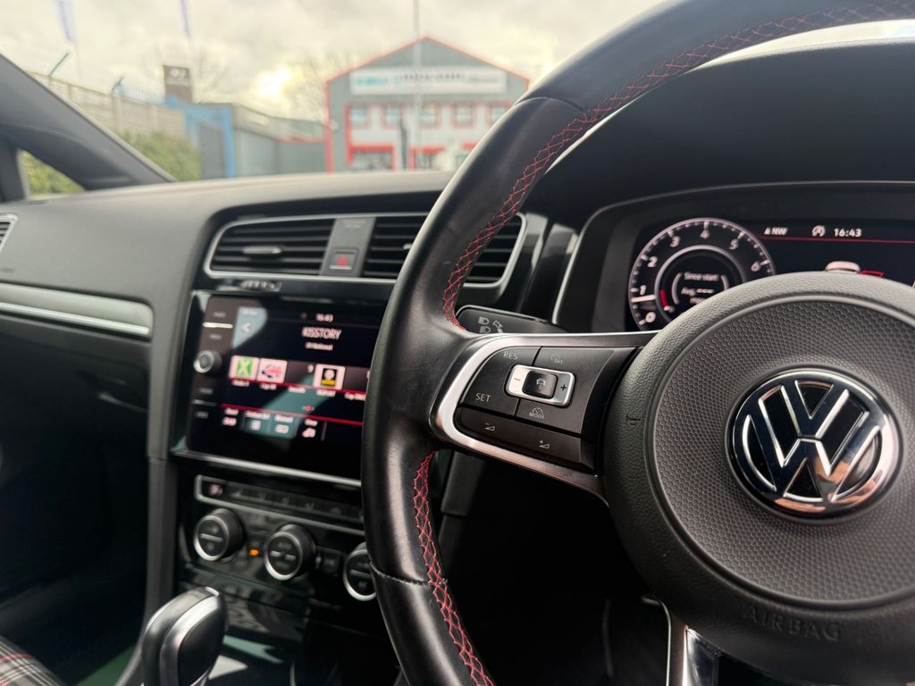 Used Volkswagen Golf 2017 for sale - 78212968: Photo 17