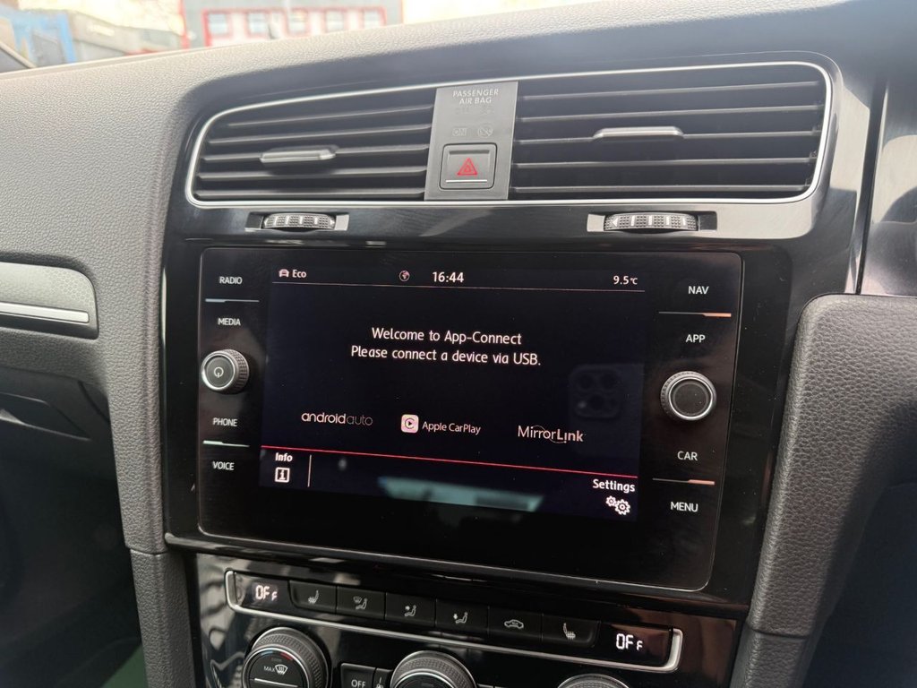 Used Volkswagen Golf 2017 for sale - 78212968: Photo 21