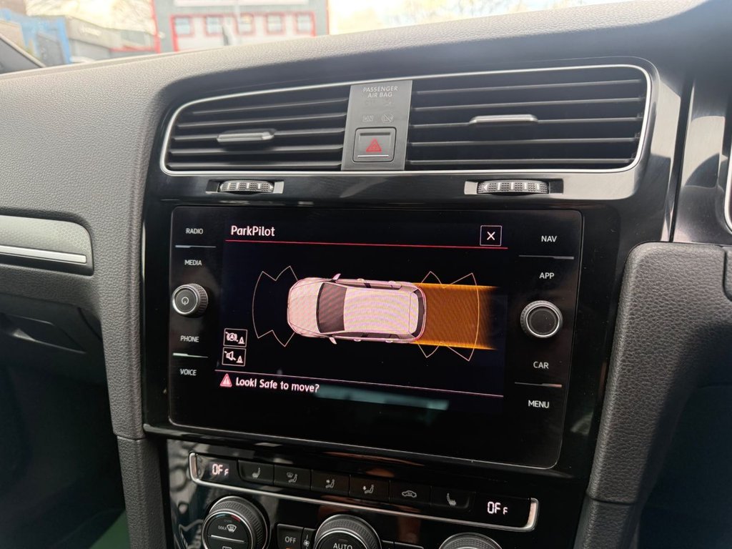 Used Volkswagen Golf 2017 for sale - 78212968: Photo 22