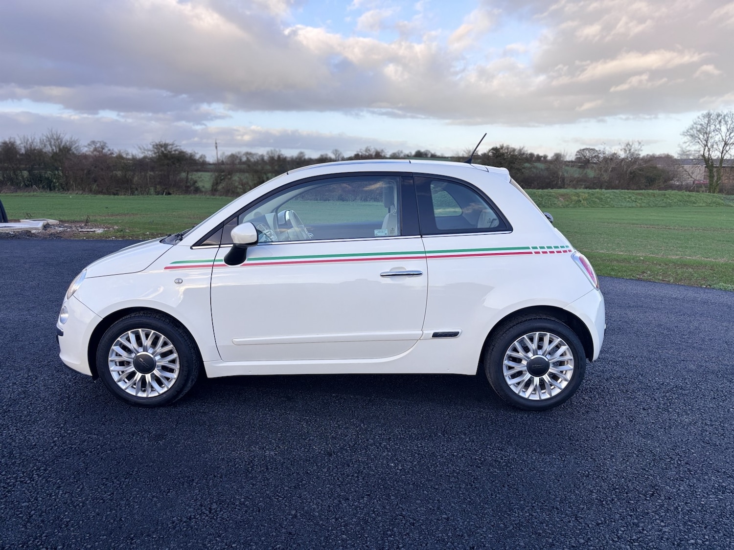 Used Fiat 500 2014 for sale - 76896944: Photo 6