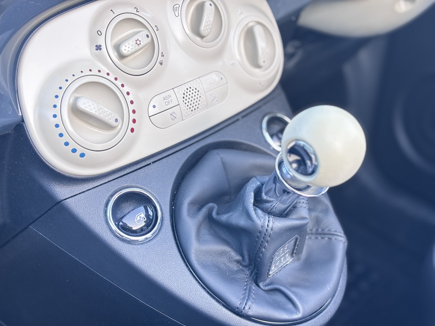 Used Fiat 500C 2022 for sale - 77213471: Photo 28