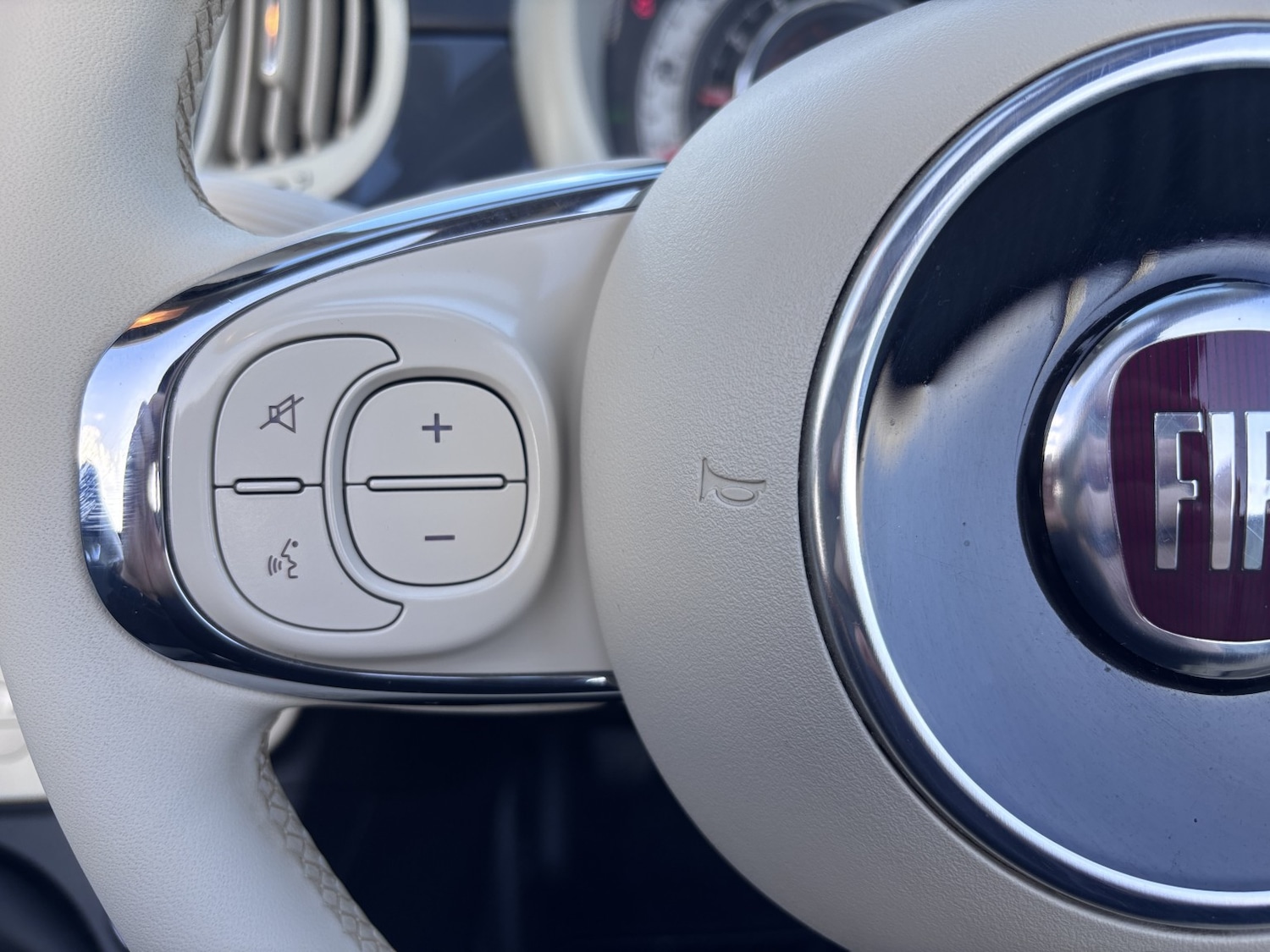 Used Fiat 500C 2022 for sale - 77213471: Photo 42