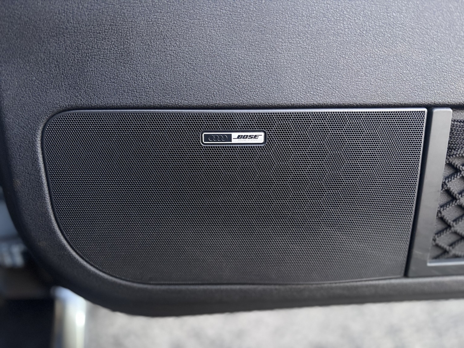 Used Audi TT 2003 for sale - 76794448: Photo 42