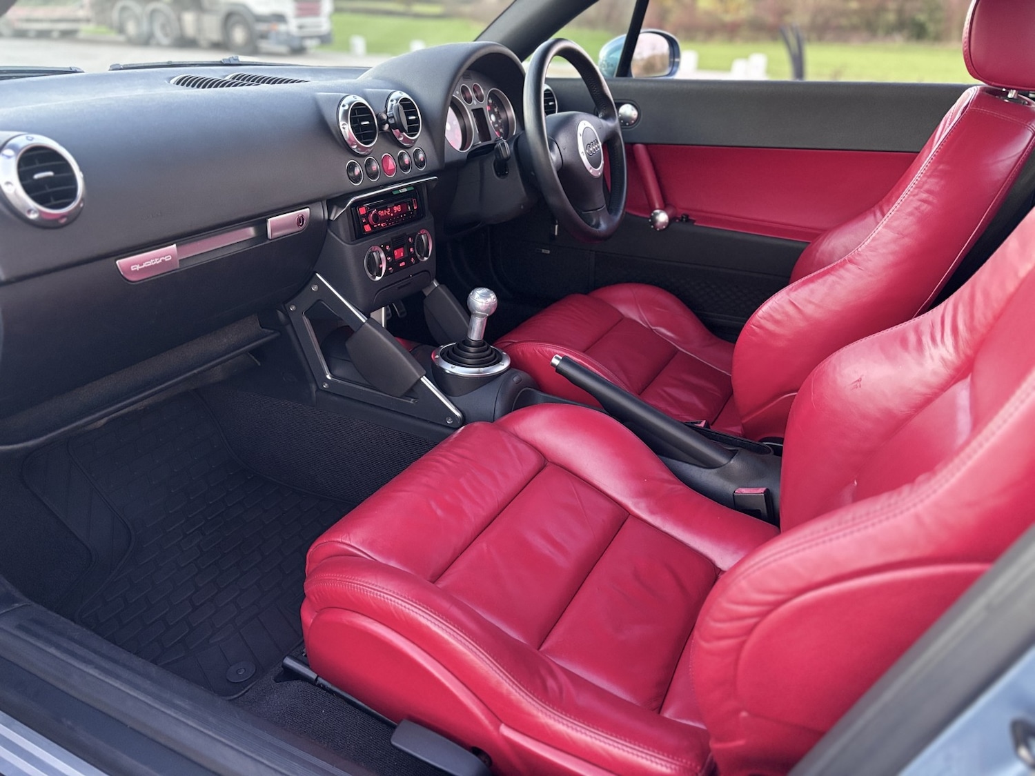 Used Audi TT 2003 for sale - 76794448: Photo 44