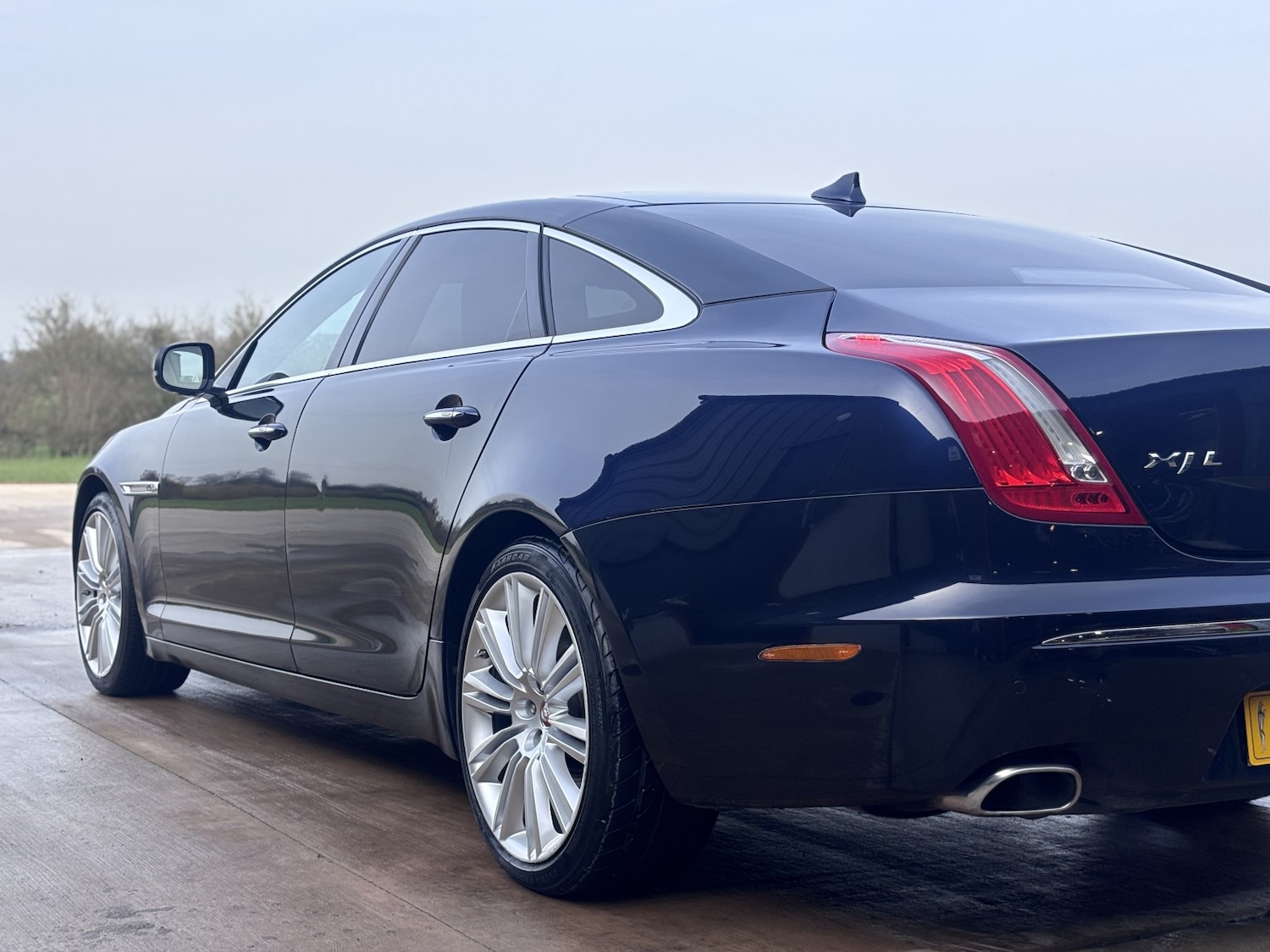 Used Jaguar XJ 2014 for sale - 77968812: Photo 13