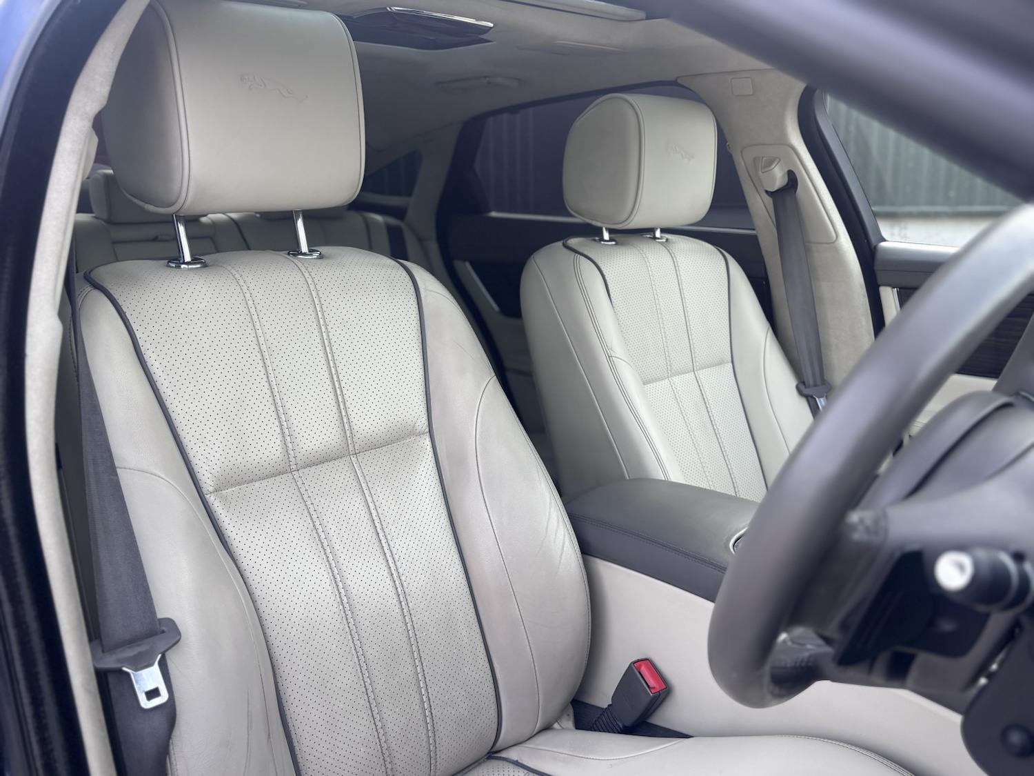 Used Jaguar XJ 2014 for sale - 77968812: Photo 26