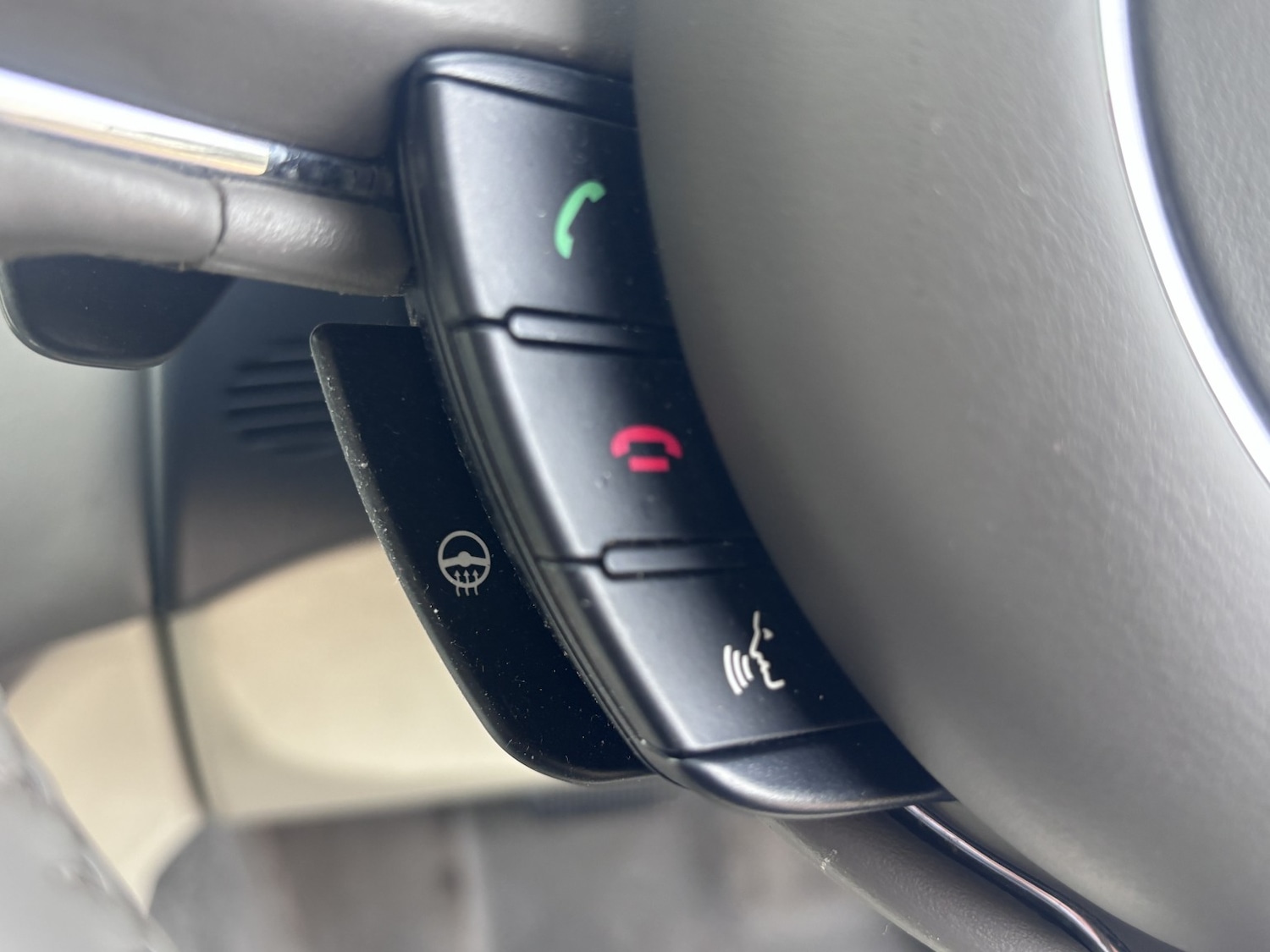 Used Jaguar XJ 2014 for sale - 77968812: Photo 32