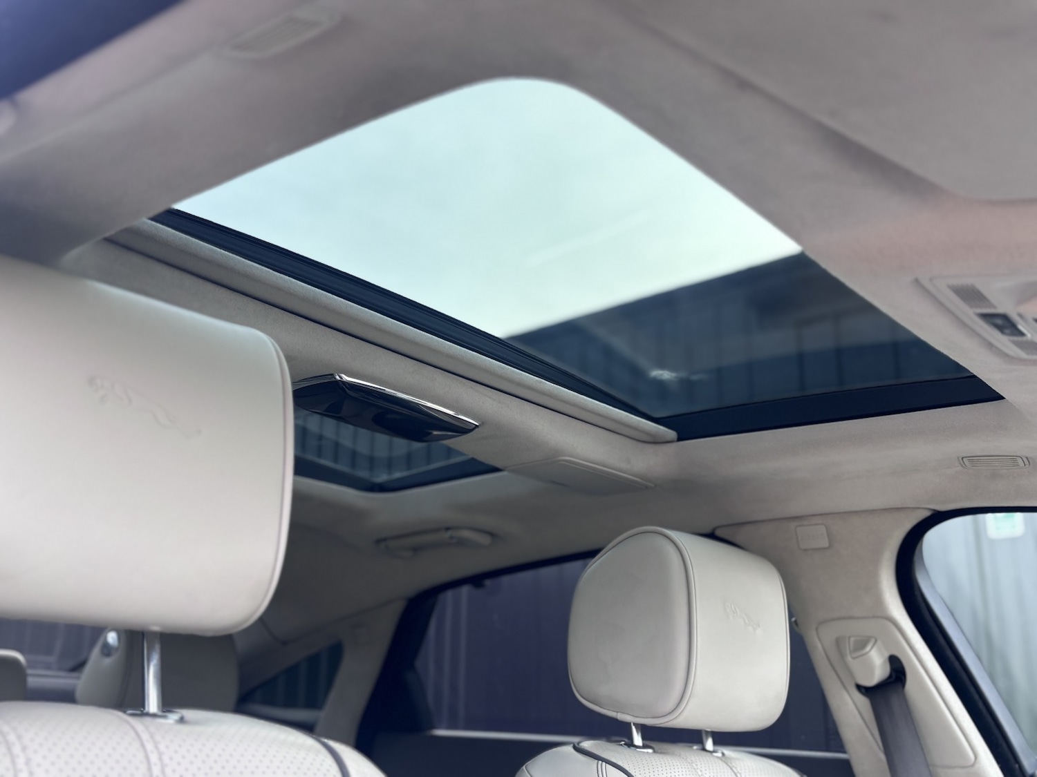 Used Jaguar XJ 2014 for sale - 77968812: Photo 57