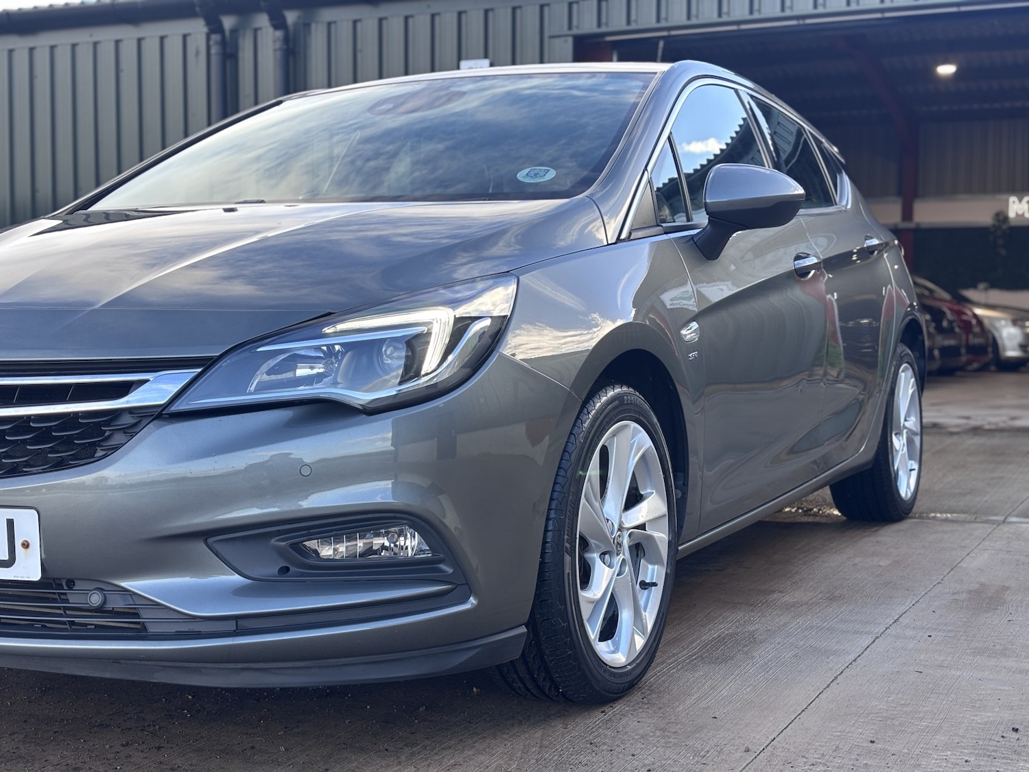 Used Vauxhall Astra 2017 for sale - 77342577: Photo 11