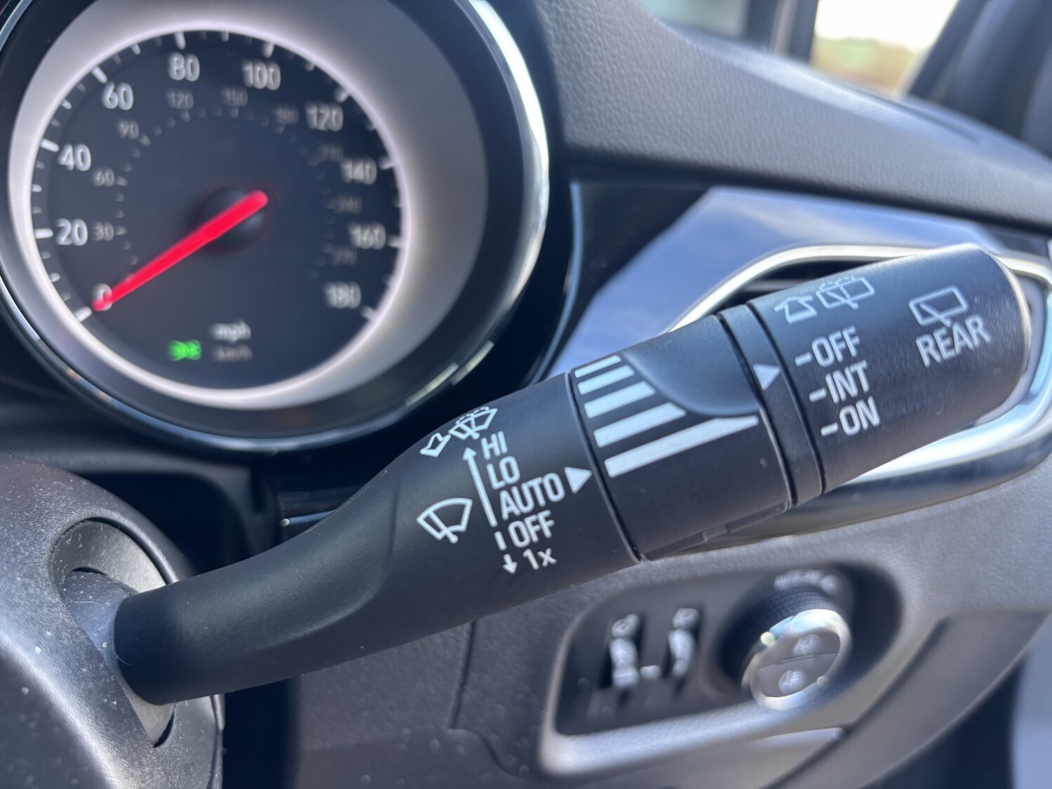 Used Vauxhall Astra 2017 for sale - 77342577: Photo 27