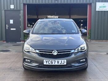 Used Vauxhall Astra 2017 for sale - 77342577: Photo