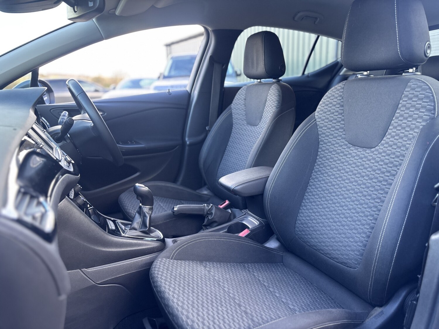 Used Vauxhall Astra 2017 for sale - 77342577: Photo 50