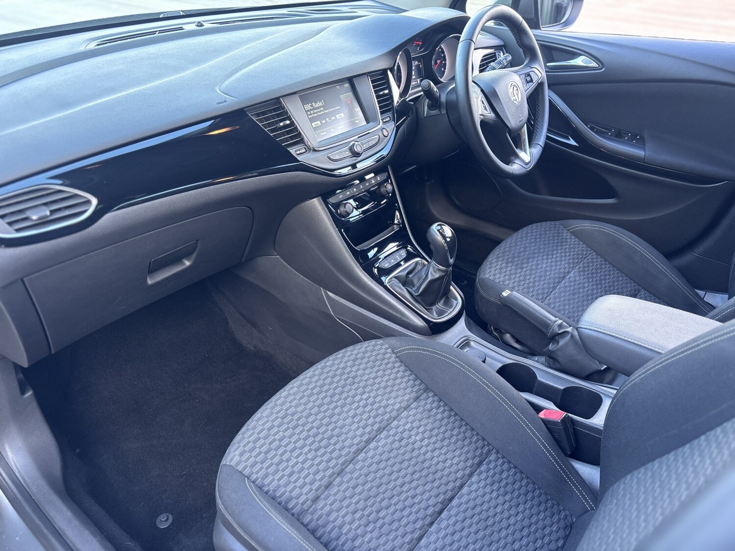 Used Vauxhall Astra 2017 for sale - 77342577: Photo 52